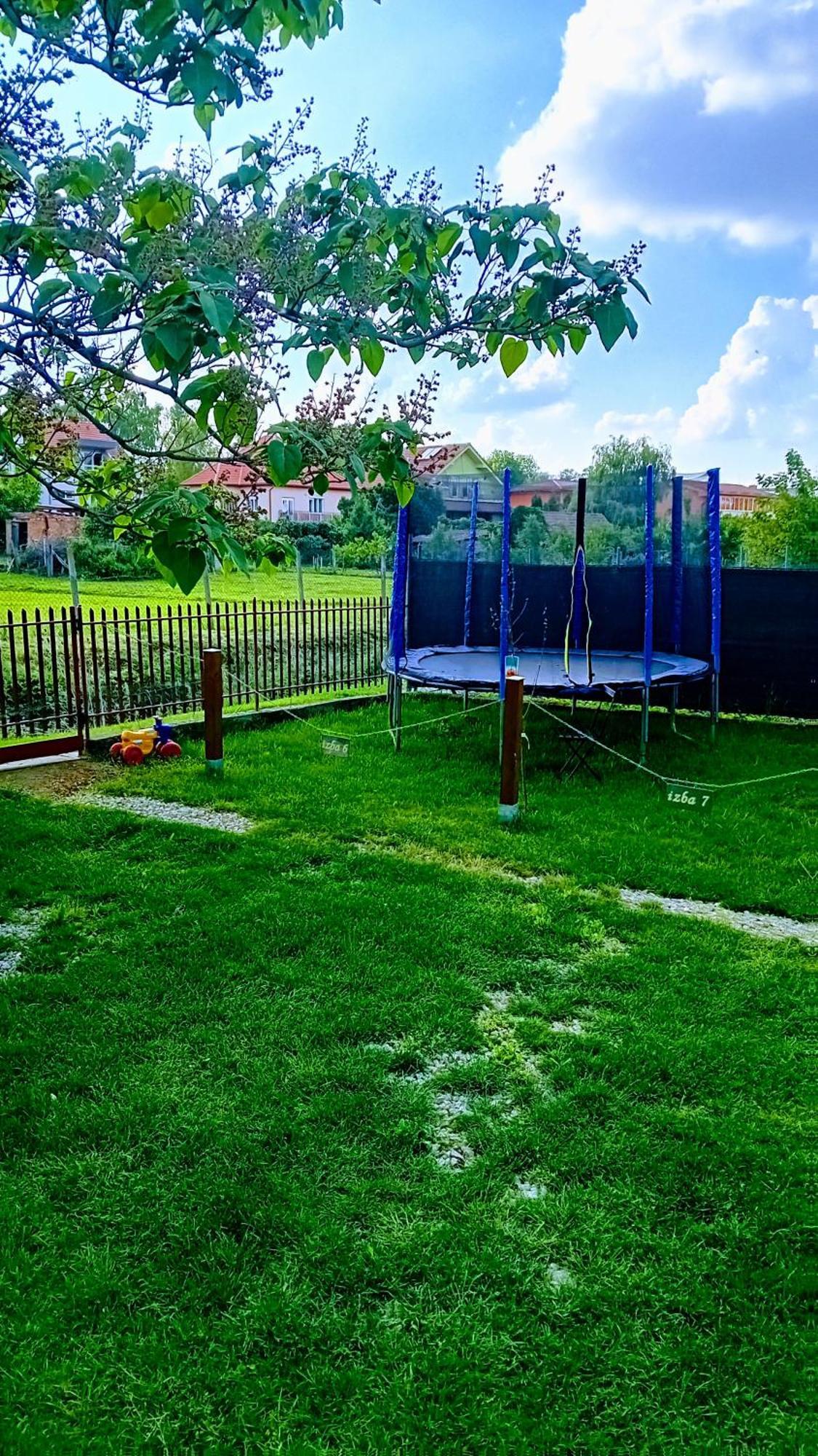 Penzion Vilka Podhajcanka Podhájska Dış mekan fotoğraf